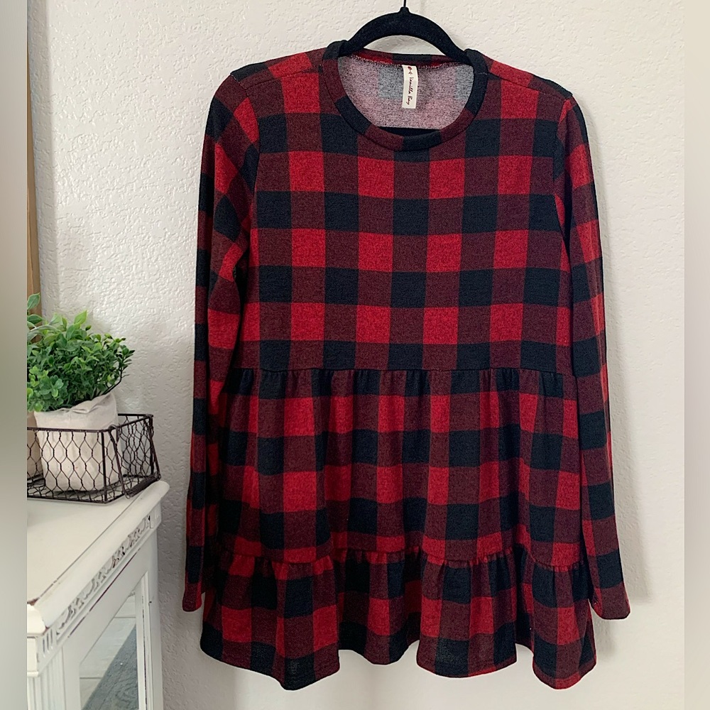 Vanilla Bay Plaid Peplum Top | Red | Size Large